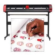 plotter-cutting-stickers